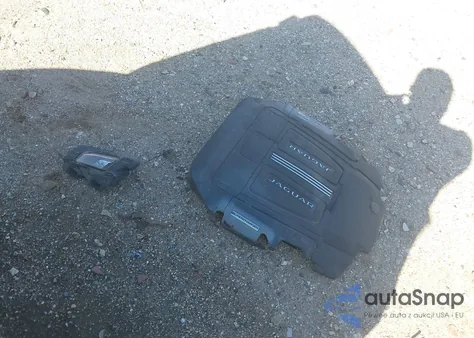 2014 Jaguar F-Type z USA, uszkodzony, nr VIN SAJWA6E76E8K02447